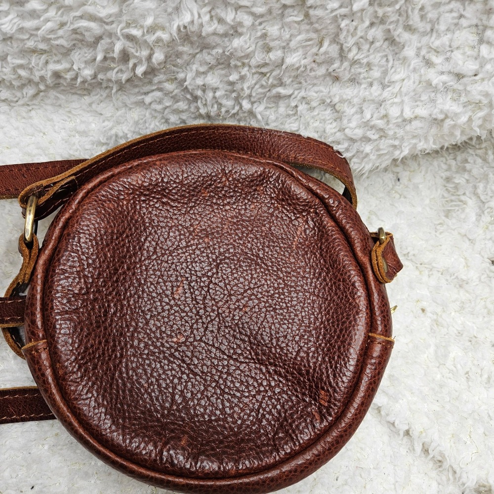 Portland Leather Almost Perfect Pebble Leather Circle Crossbody in Nutmeg - Picture 3 of 11